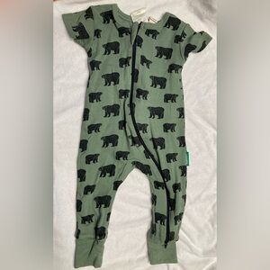 Parade Organics Bear Zipper Bodysuit EUC Zip Romper. Long sleeve.